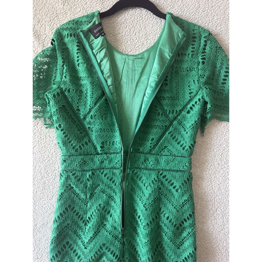 Bardot Green Lace Dress Size XS Sheath Short Sleeve Zip Back Elegant - Picture 4 of 9